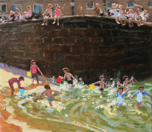 ANDREW MACARA  - splashing in tenby